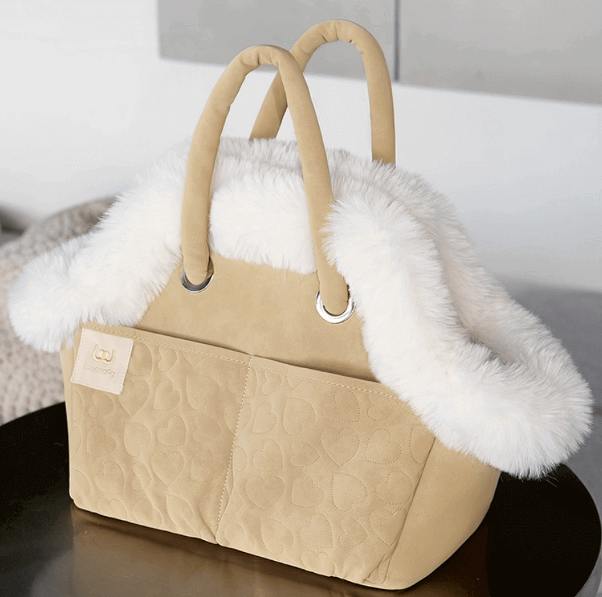 Spacious Pet Tote Bag with Faux Otter Fur Trim and Adjustable Safety Leash