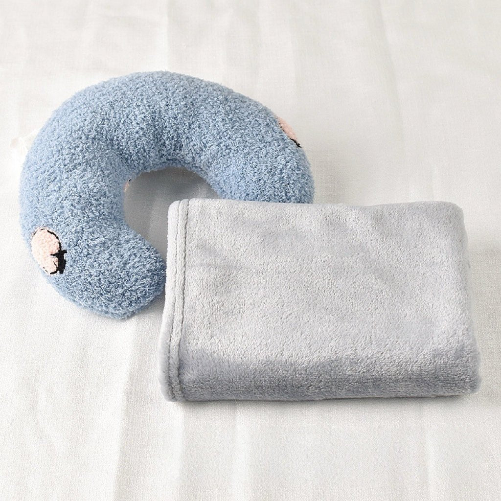 Dog U - Shaped Pillow & Soft Blanket Set - PIKAPIKA