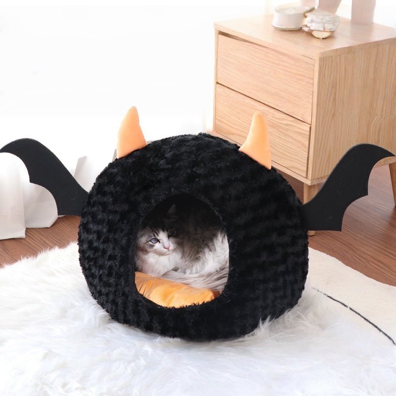 Halloween Little Devil Cartoon Eggshell Pet Bed Warm Semi - Enclosed Cat Dog House - PIKAPIKA