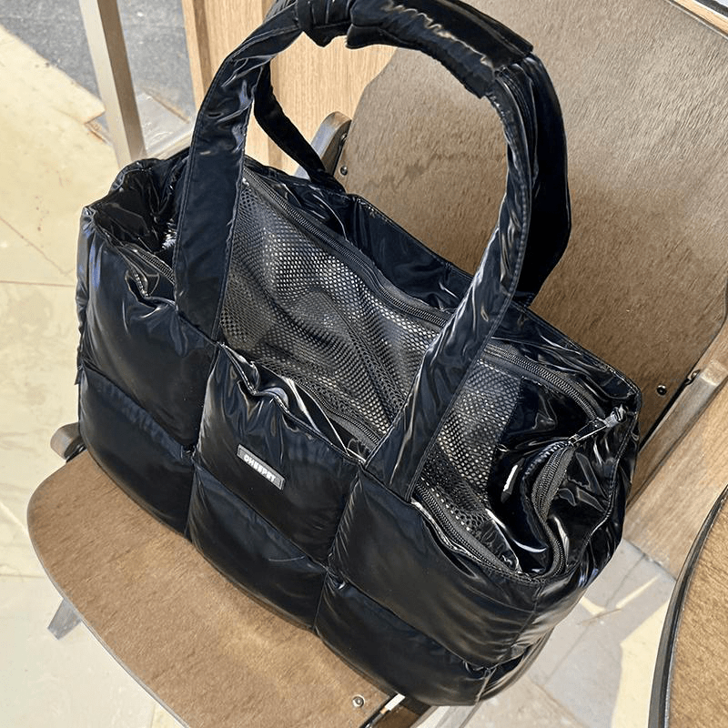 Pet Carrier Outing Stylish Portable Handbag For Pet Under 6.6 lbs - PIKAPIKA